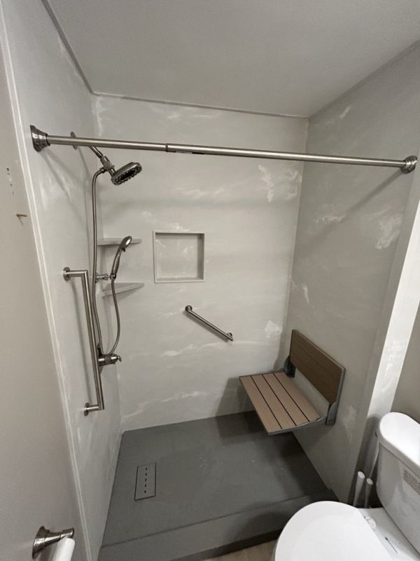 Top Tub To Shower Conversion Companies in Shakopee, MN